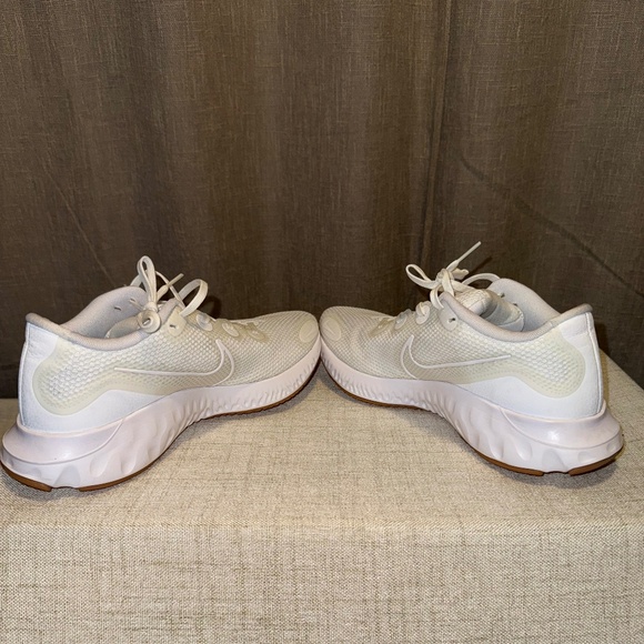 Nike | Renew Run White Gum Men's Sneakers | Size 8 - Picture 7 of 10